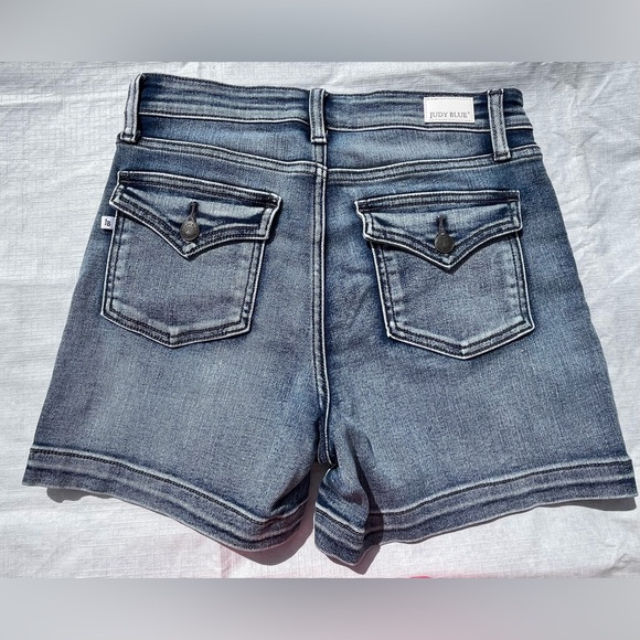 Judy Blue Light Blue Jean Shorts - Picture 4 of 13